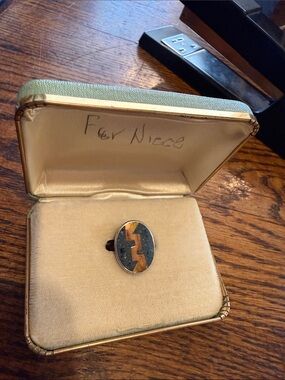 Silver vintage ring